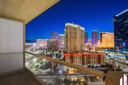 Mgm Signature-15-717 F1 Track & Strip View Balcony Las Vegas Eksteriør bilde