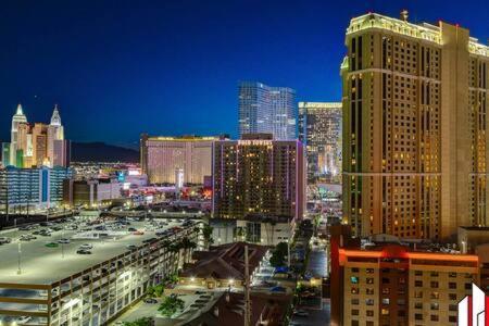 Mgm Signature-15-717 F1 Track & Strip View Balcony Las Vegas Eksteriør bilde